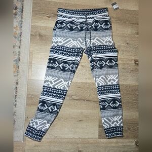 Eddie Bauer Black & Gray Geo Print Pajama Joggers